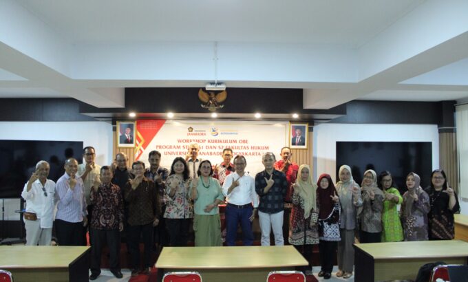 Pada tanggal 19 Februari 2026, Magister Hukum Universitas Janabadra mengadakan Workshop Kurikulum OBE Program Studi Hukum Program Magister Universitas Janabadra yang dilaksanakan di Ruang 1.4 Fakultas Hukum Universitas Janabadra, Yogyakarta. Acara ini diselenggarakan oleh Program Studi Hukum Program Magister Universitas Janabadra. Workshop Kurikulum kali ini di hadiri oleh Dosen Magister Hukum. Workshop dibuka oleh Dekan Fakultas Hukum Universitas Janabadra, Dr Sudiyana, S.H., M.Hum yang menekankan pentingnya dosen di Magister Hukum mengetahui terkait Kurikulum OBE. Narasumber utama adalah Dr. Nindyo Cahyo Kresnanto, S.T.,M.T beliau menjabat sebagai Ketua Program Studi Magister Teknik Universitas Janabadra.
